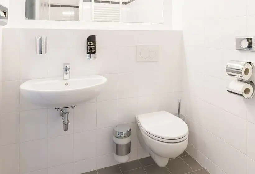 スタンダードシングルルーム, a&o Hostel Venezia Mestre