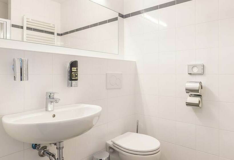 标准间, a&o Hostel Venezia Mestre