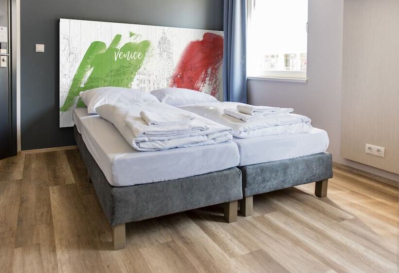 家庭间, a&o Hostel Venezia Mestre