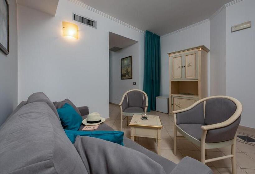 סוויטה, Helios