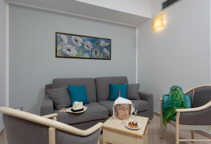 סוויטה, Helios