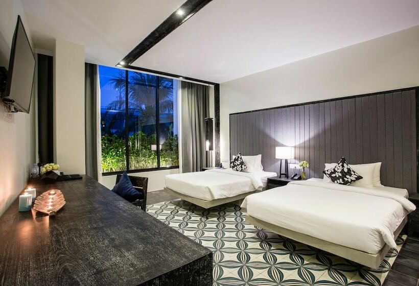 اتاق لوکس, Monthara Angkor Residence