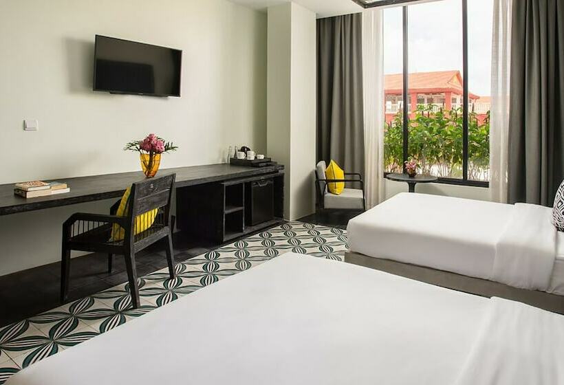 اتاق لوکس, Monthara Angkor Residence