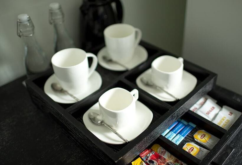 اتاق لوکس, Monthara Angkor Residence