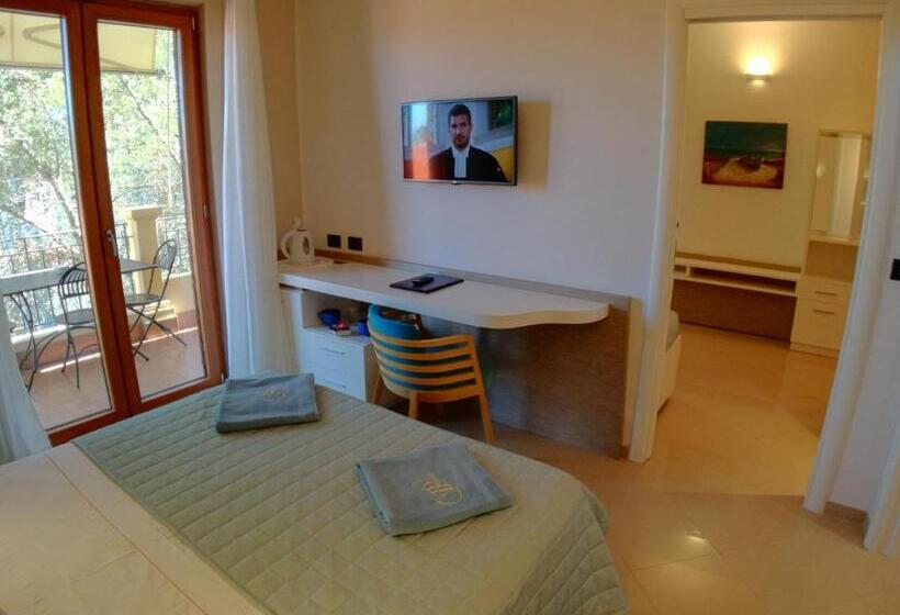 סוויטת ג'וניור עם מרפסת, Residence Piccolo