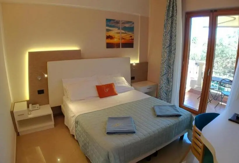 سوییت جونیور با بالکن, Residence Piccolo