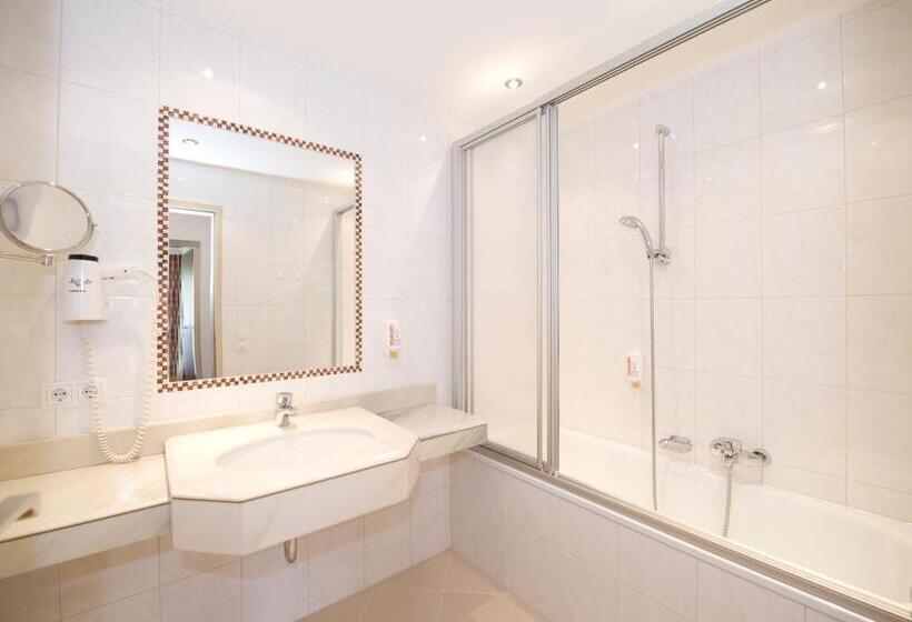 جناح جونيور, Vital   Und Wellnesshotel Hanneshof