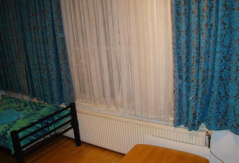 Quarto Quádruplo Estandar, Amsterhouse B&b