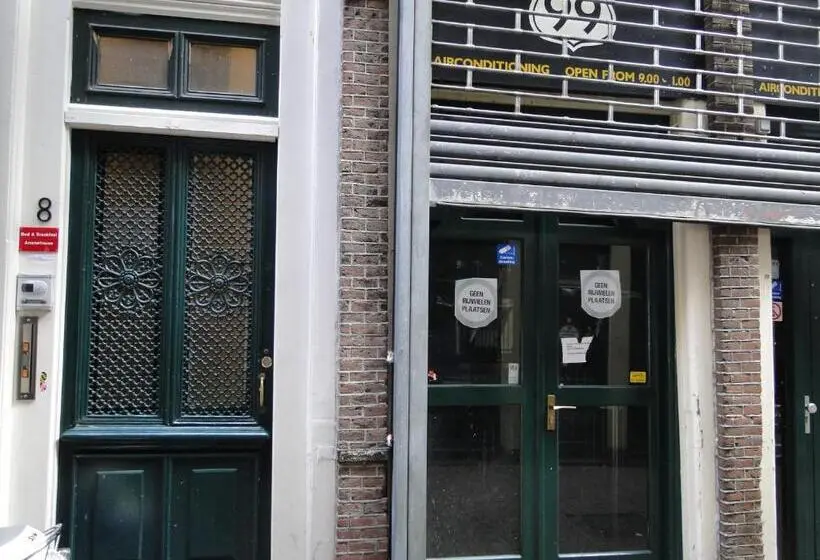 Standard Neljän Hengen Huone, Amsterhouse B&b