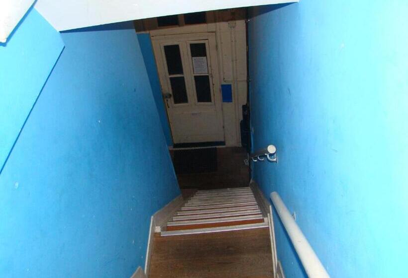 اتاق استاندارد چهار تخته, Amsterhouse B&b