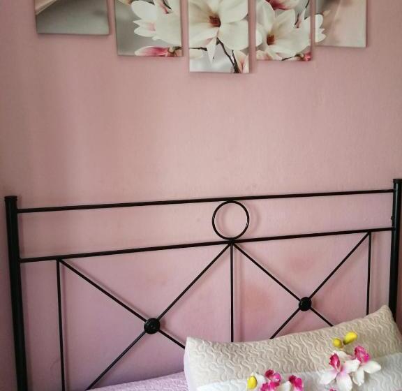 一楼标准间, H Juan