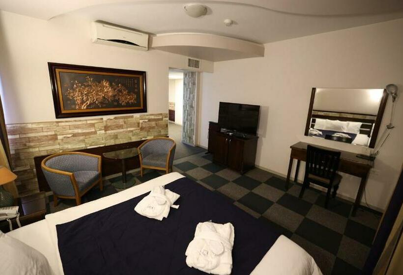 اتاق استاندارد یک نفره, Beauty Inn