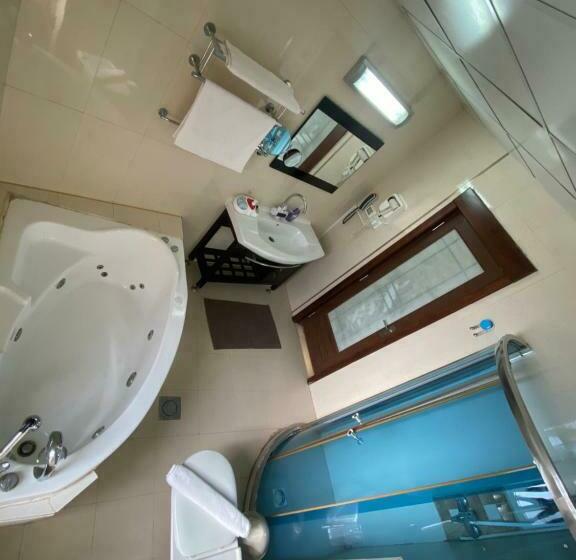 اتاق استاندارد یک نفره, Beauty Inn