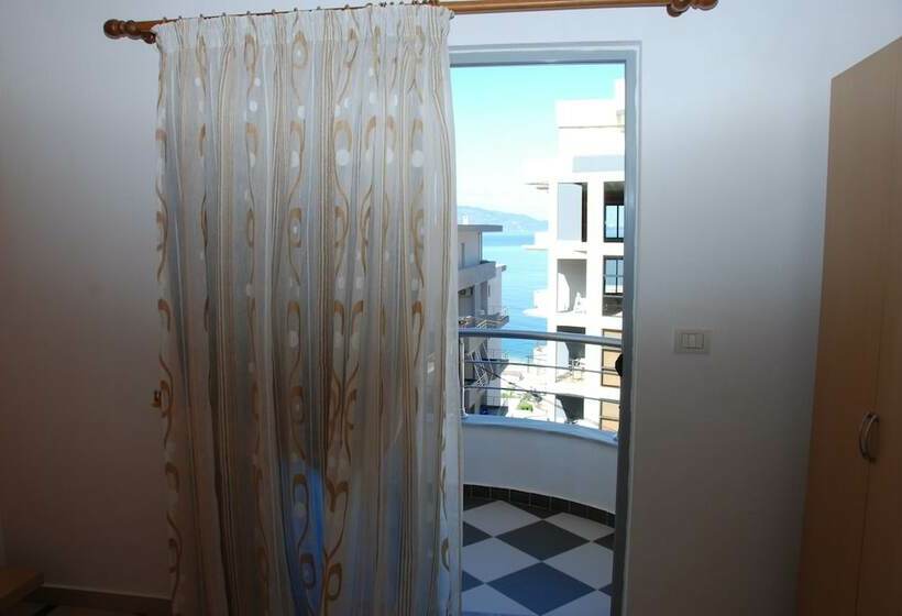 آپارتمان سوپریور 2 خوابه, Arel