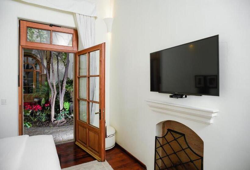 带大床的豪华间, Casa Blanca 7