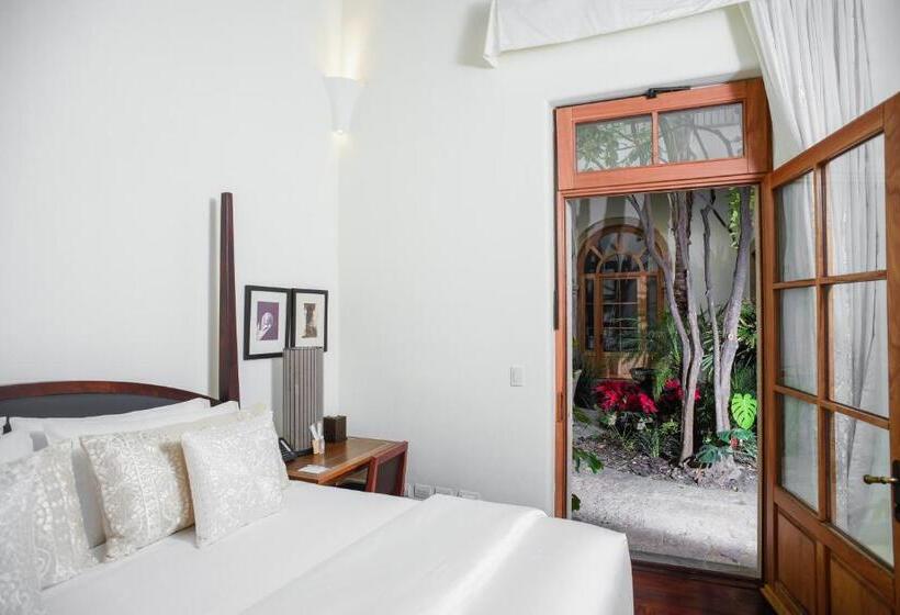 带大床的豪华间, Casa Blanca 7