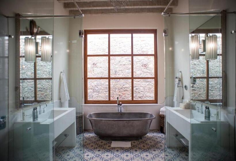 高级套房, Casa Blanca 7