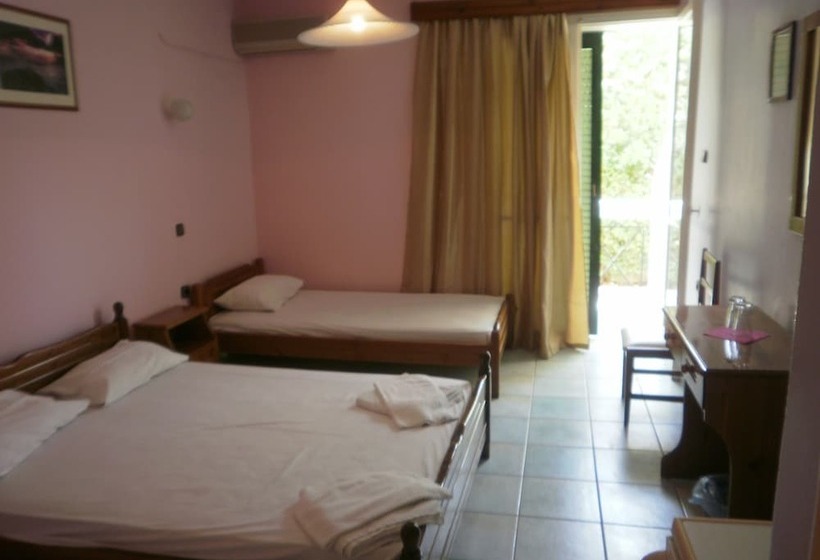 חדר סטנדרט, Francisco