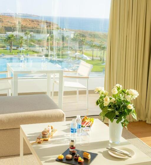 سوییت با چشم‌انداز دریا, Lixus Beach Resort   All In