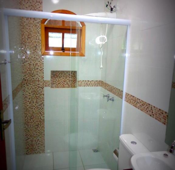 Comfort room with balcony, Pousada Bezerra