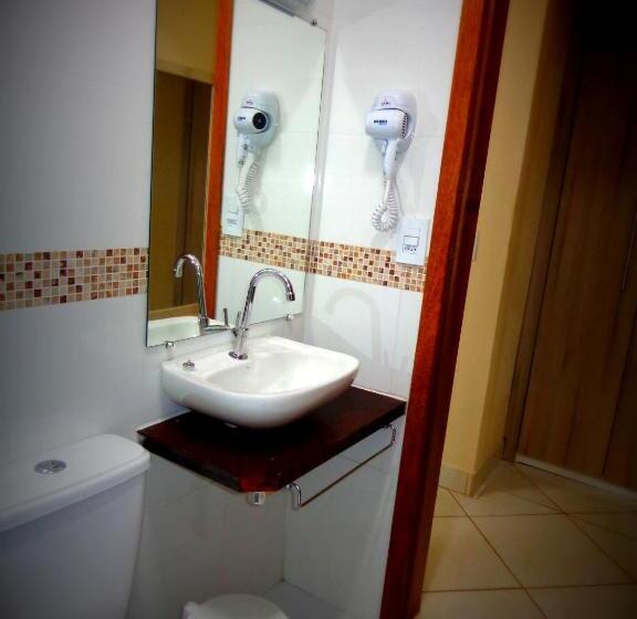 Comfort room with balcony, Pousada Bezerra