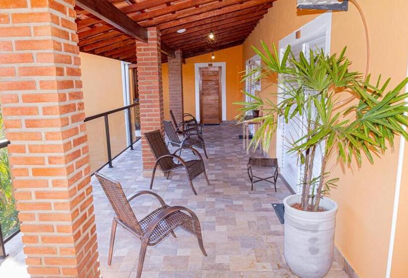 סוויטה עם מרפסת, Pousada Bezerra