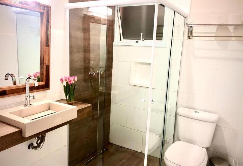 סוויטה עם מרפסת, Pousada Bezerra