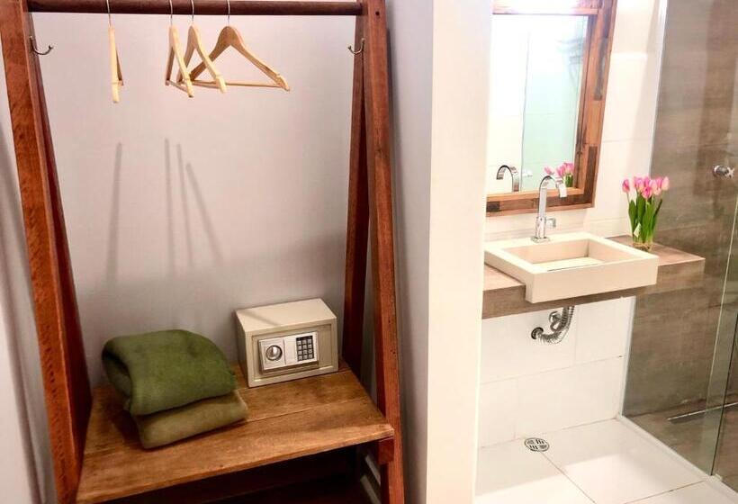 סוויטה עם מרפסת, Pousada Bezerra