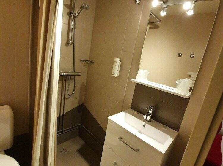 Номер Стандарт, Hôtel Saint Odilon