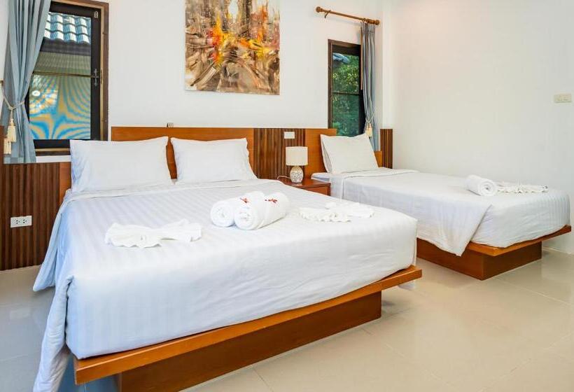 Семейное Бунгало, Phatcharee Resort