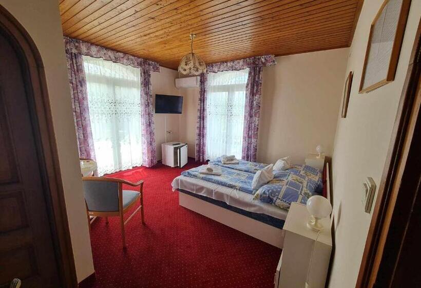 Номер Стандарт с Балконом, Steinhaus Bed & Breakfast