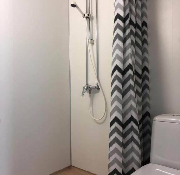 Номер Стандарт Трехместный, Hellesylt Hostel And Motel