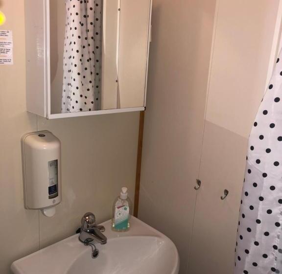 Номер Economy, Hellesylt Hostel And Motel