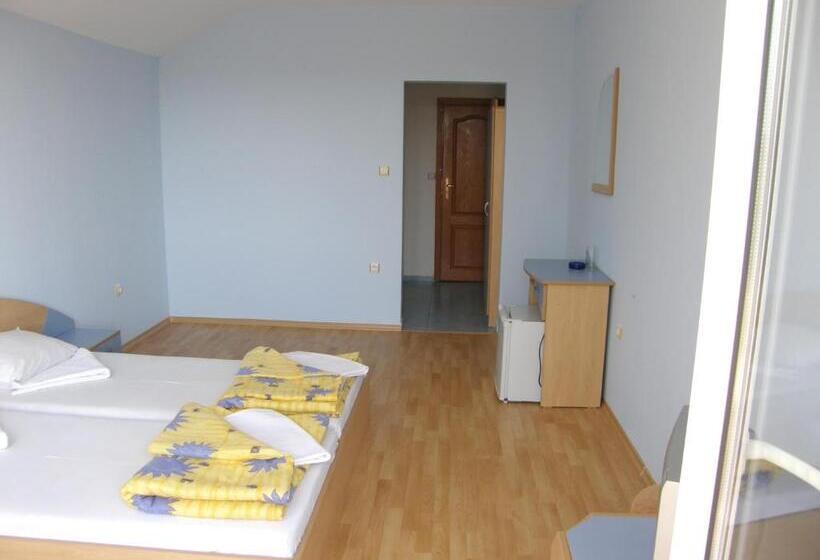 غرفة ديلوكس مزودة بشرفة, Arkadia Guest House