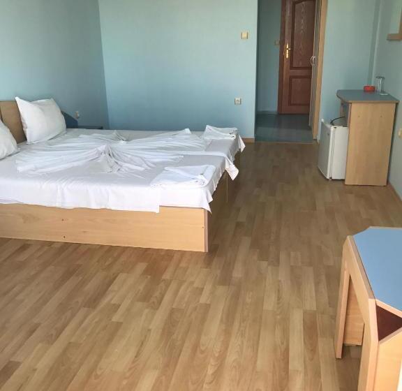 발코니 디럭스 룸, Arkadia Guest House