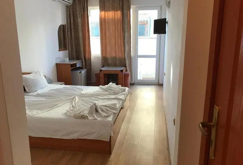 اتاق استاندارد با بالکن, Arkadia Guest House