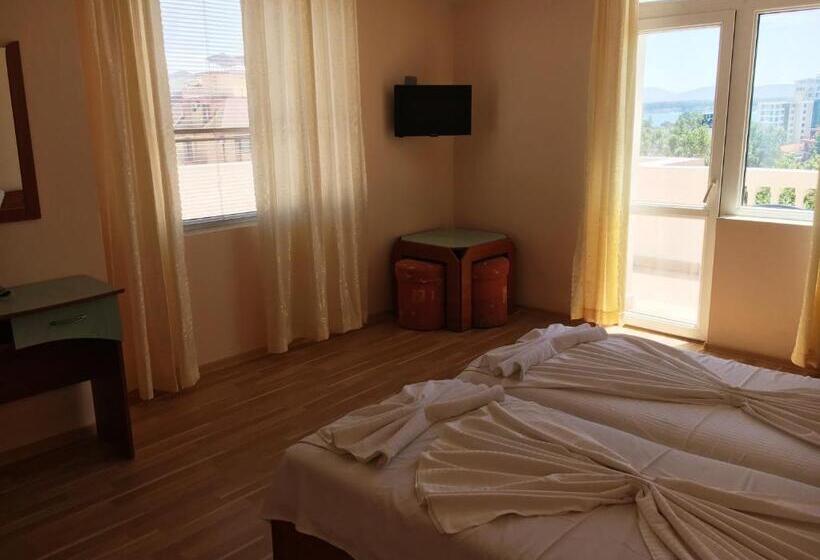 패밀리 룸 바다 전망, Arkadia Guest House