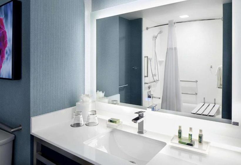 חדר סטנדרט עם מיטת קינג, Cambria Hotel Phoenix Chandler   Fashion Center