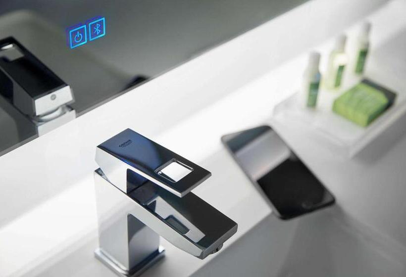 חדר סטנדרט מותאם לאדם עם מוגבלויות, Cambria Hotel Phoenix Chandler   Fashion Center