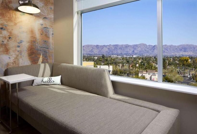 חדר סטנדרט עם מיטת קינג, Cambria Hotel Phoenix Chandler   Fashion Center