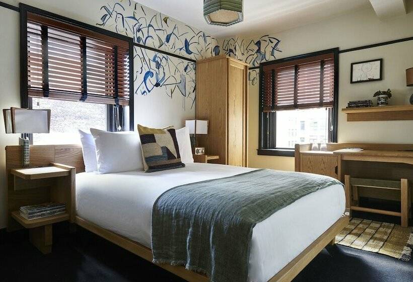 高级客房, Freehand New York