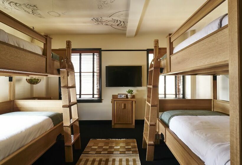 四人标准间, Freehand New York