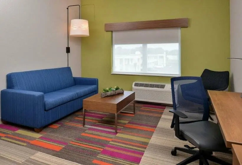 スイート, Holiday Inn Express Melbourne West, An Ihg