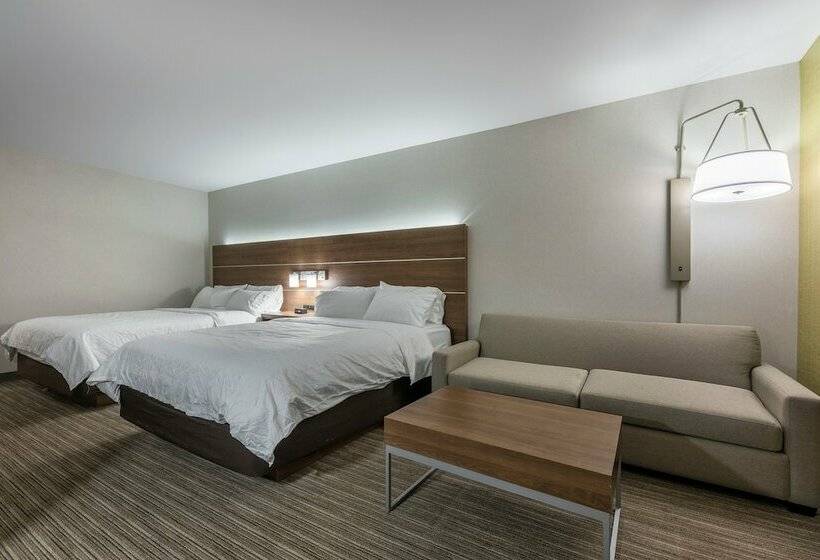 جناح, Holiday Inn Express & Suites Moncton, An Ihg