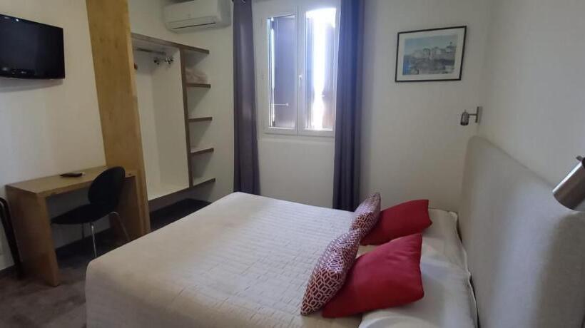 스탠다드 룸 바다 전망, Hôtel Du Golfe