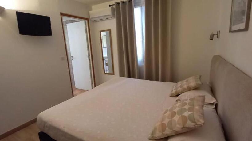 스탠다드 룸, Hôtel Du Golfe