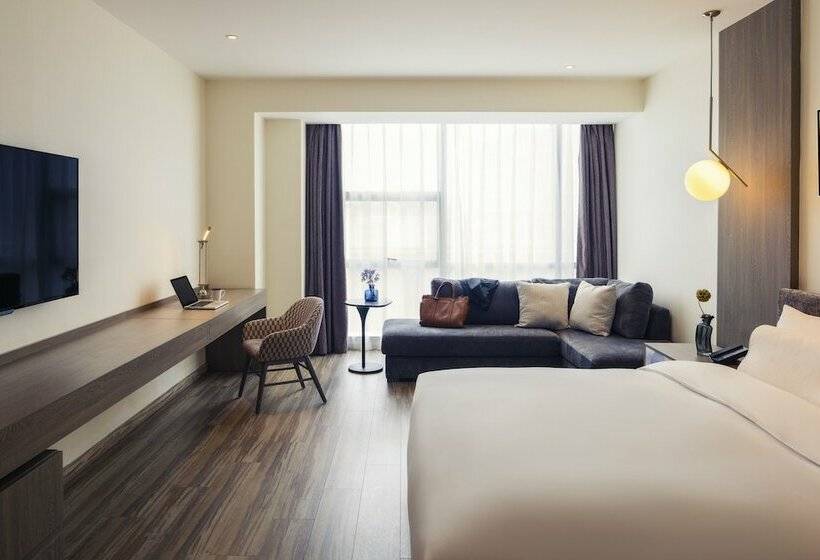 Delüks Oda, Mercure Shanghai Hongqiao South