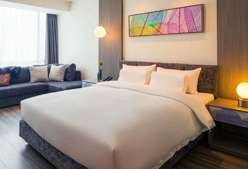 Delüks Oda, Mercure Shanghai Hongqiao South