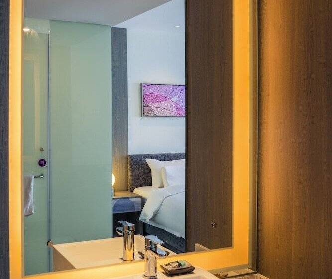 Superior Oda, Mercure Shanghai Hongqiao South