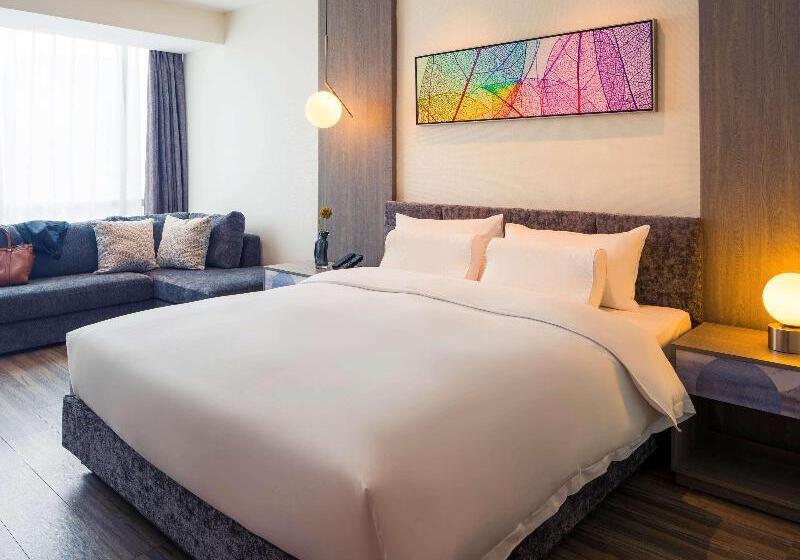 Büyük Çift Kişilik Yataklı Delüks Oda, Mercure Shanghai Hongqiao South
